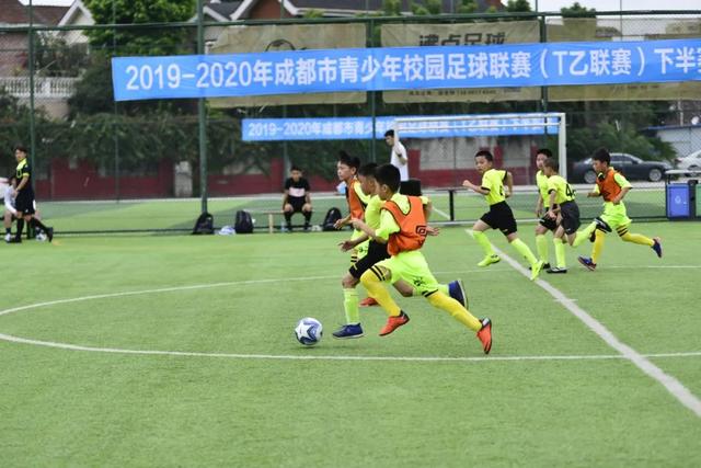 阿森纳14岁少年引多家俱乐部关注 成年模版厄德高